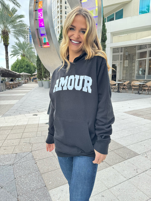 Amour Luxe Graphic Hoodie Pullover