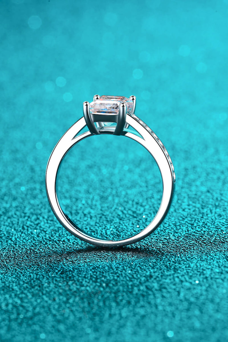 2 Carat Emerald Cut Moissanite Ring