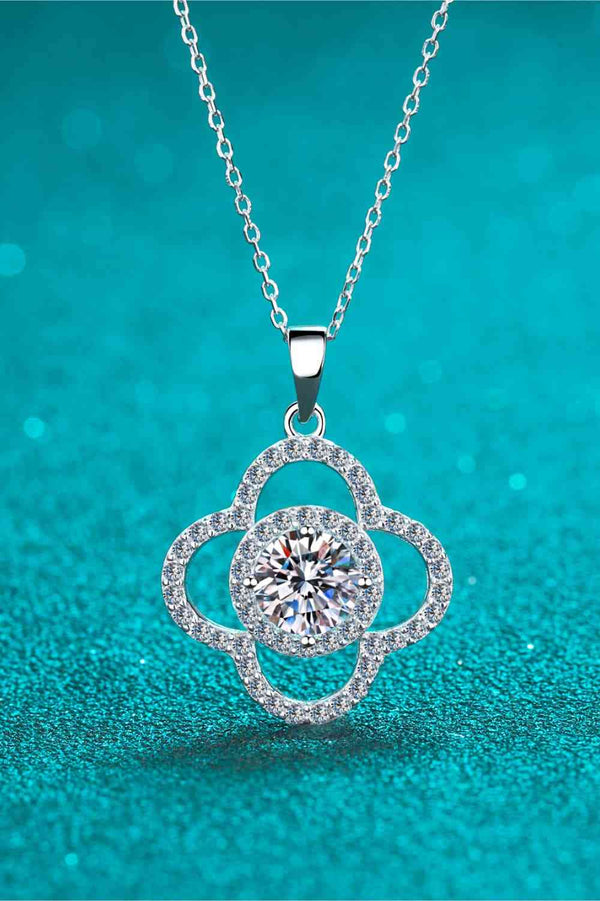 1 Carat Unique Clover Moissanite Necklace